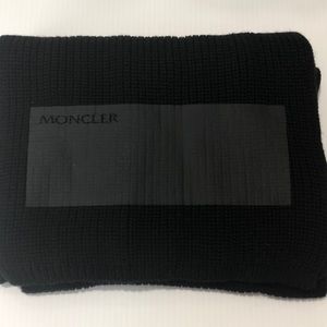 Moncler Mens Knitted Scarf